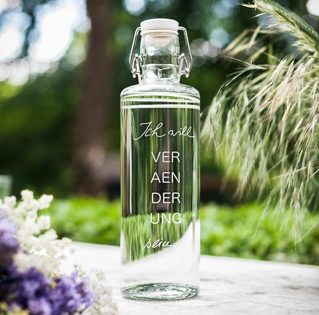 Trinkflasche aus Glas "soulbottle Veränderung"